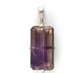 Pendentif en améthyste taillée et argent 925